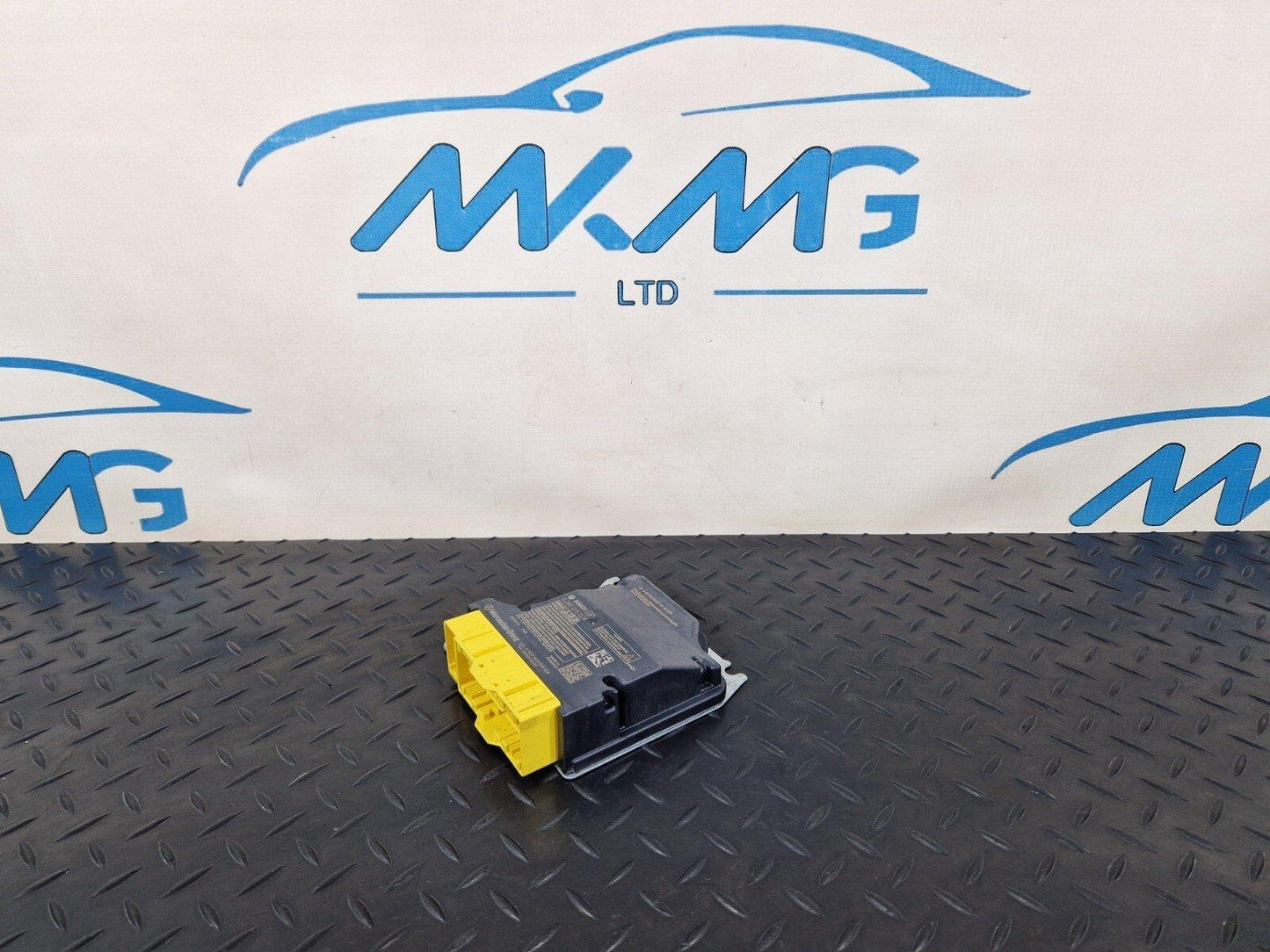18-ON MERCEDES SPRINTER W907 W910 SAFETY BAG MODULE SENSOR UNIT ECU A9079000304