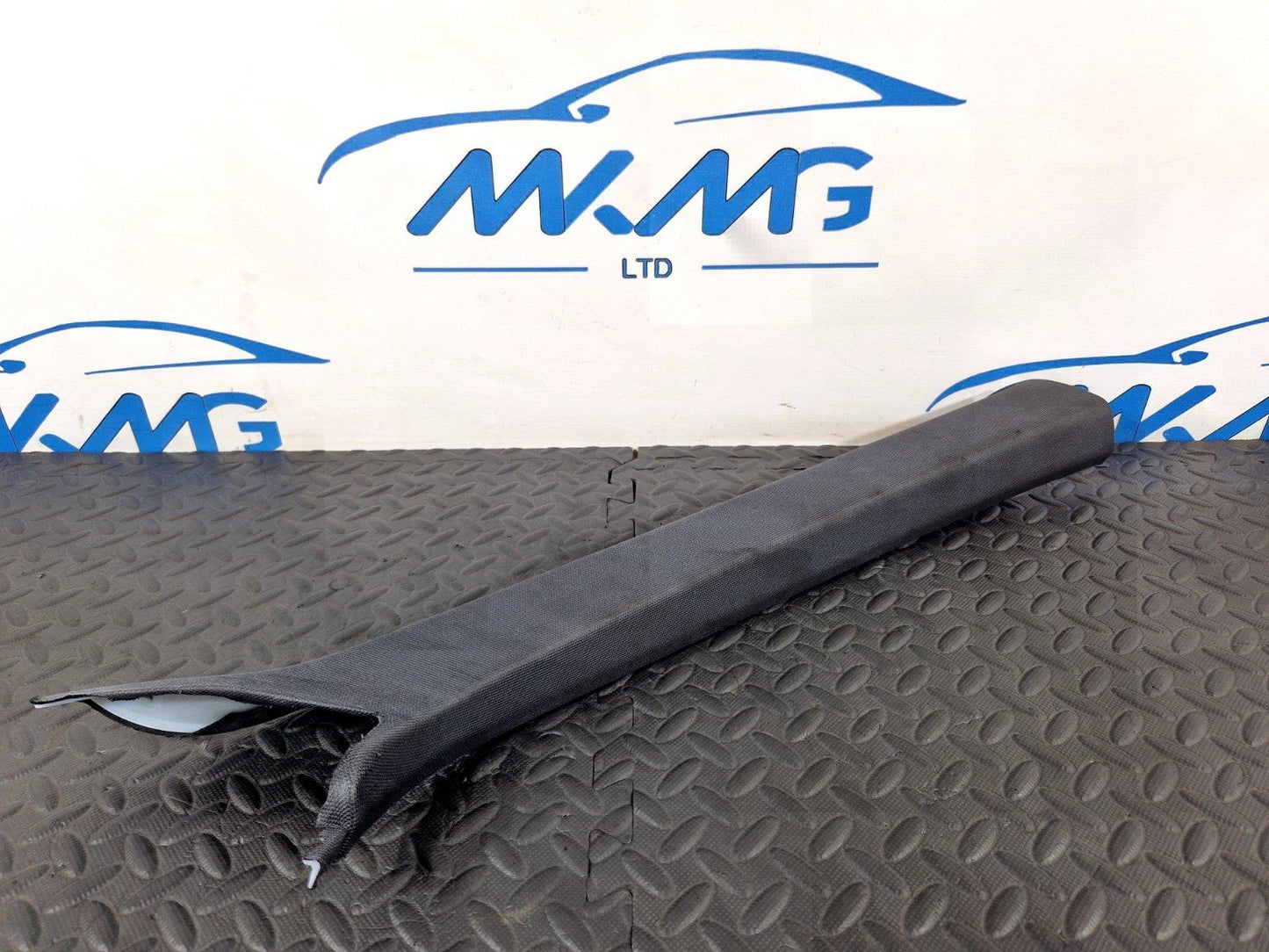 16-19 AUDI A4 B9 Front Right A-Pillar Trim 8W0867234B