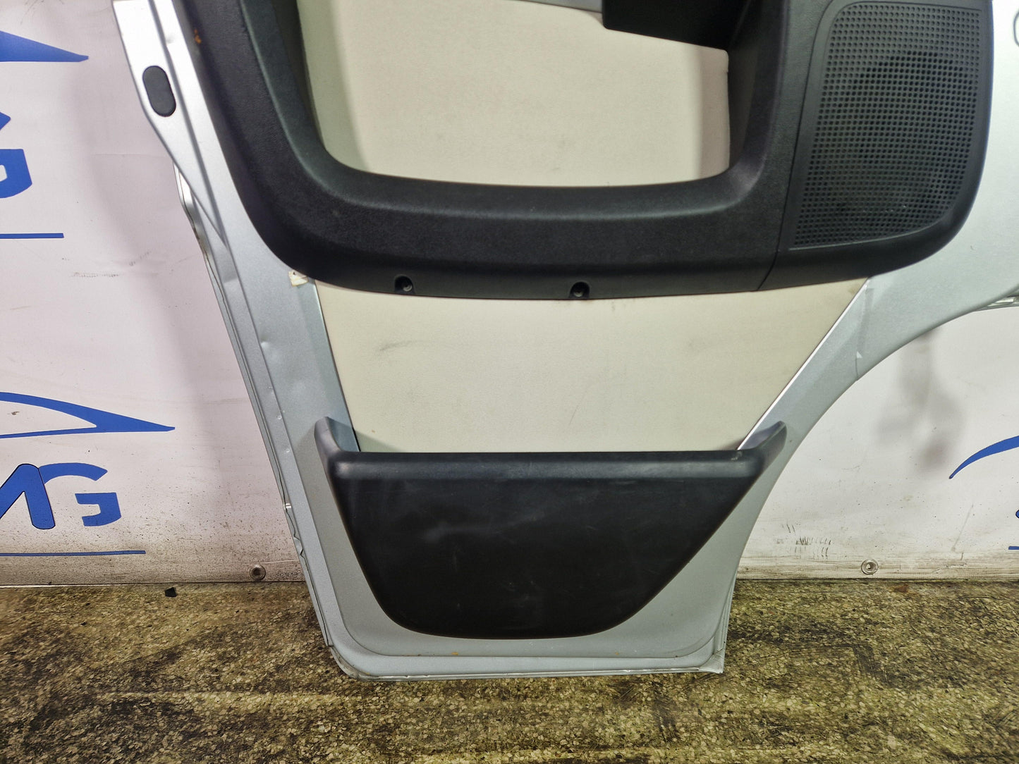 Peugeot Boxer MK3 Cargo Van Front Left Passenger N/S Complete Door in Silver