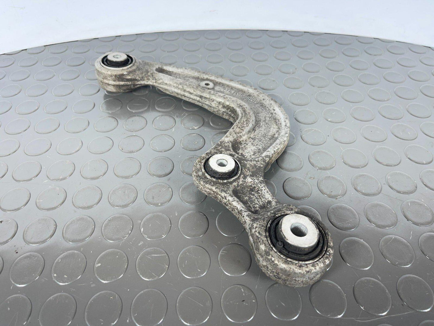GENUINE AUDI A4 B9 A5 S5 F5 REAR LEFT OR RIGHT CONTROL ARM 8W0505361E