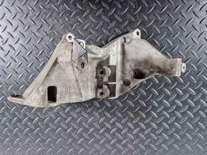 14-19 LAND ROVER L550 2.0 DIESEL AJ200 OEM ALTERNATOR MOUNT BRACKET CPLA10239A