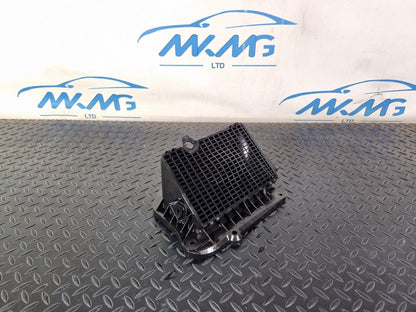 16-19 AUDI A4 B9 S-LINE GENUINE FRONT AIR INTAKE DUCT VENT 8W2819904A