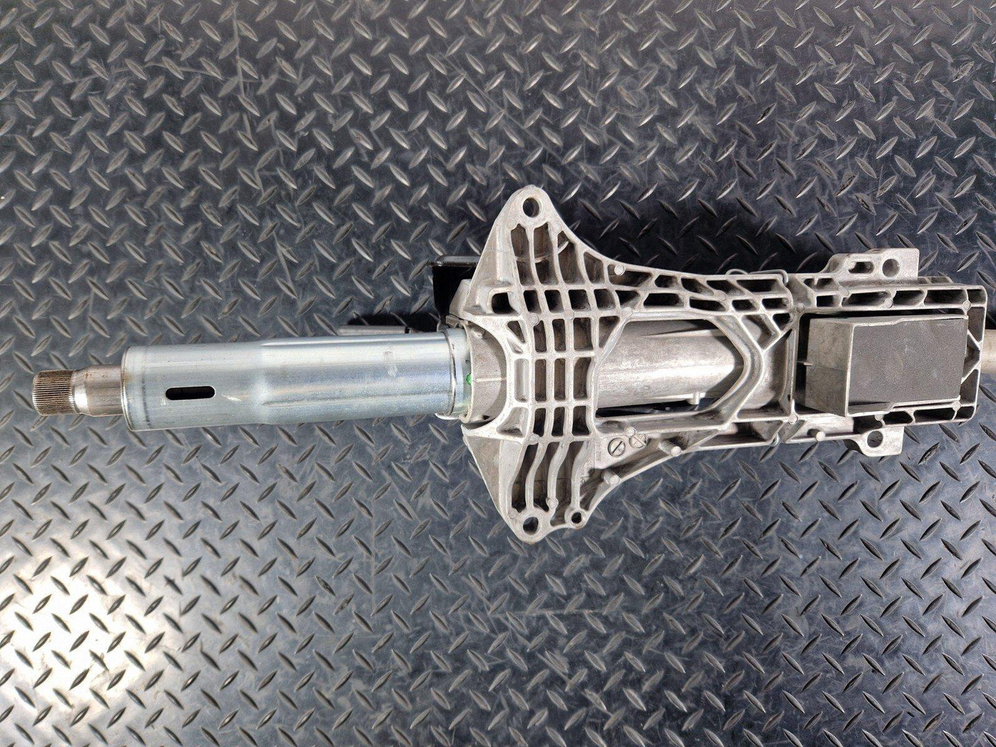 14-20 MERCEDES GLA X156 STEERING COLUMN & JOINT SHAFT A2464602616 A2464600509
