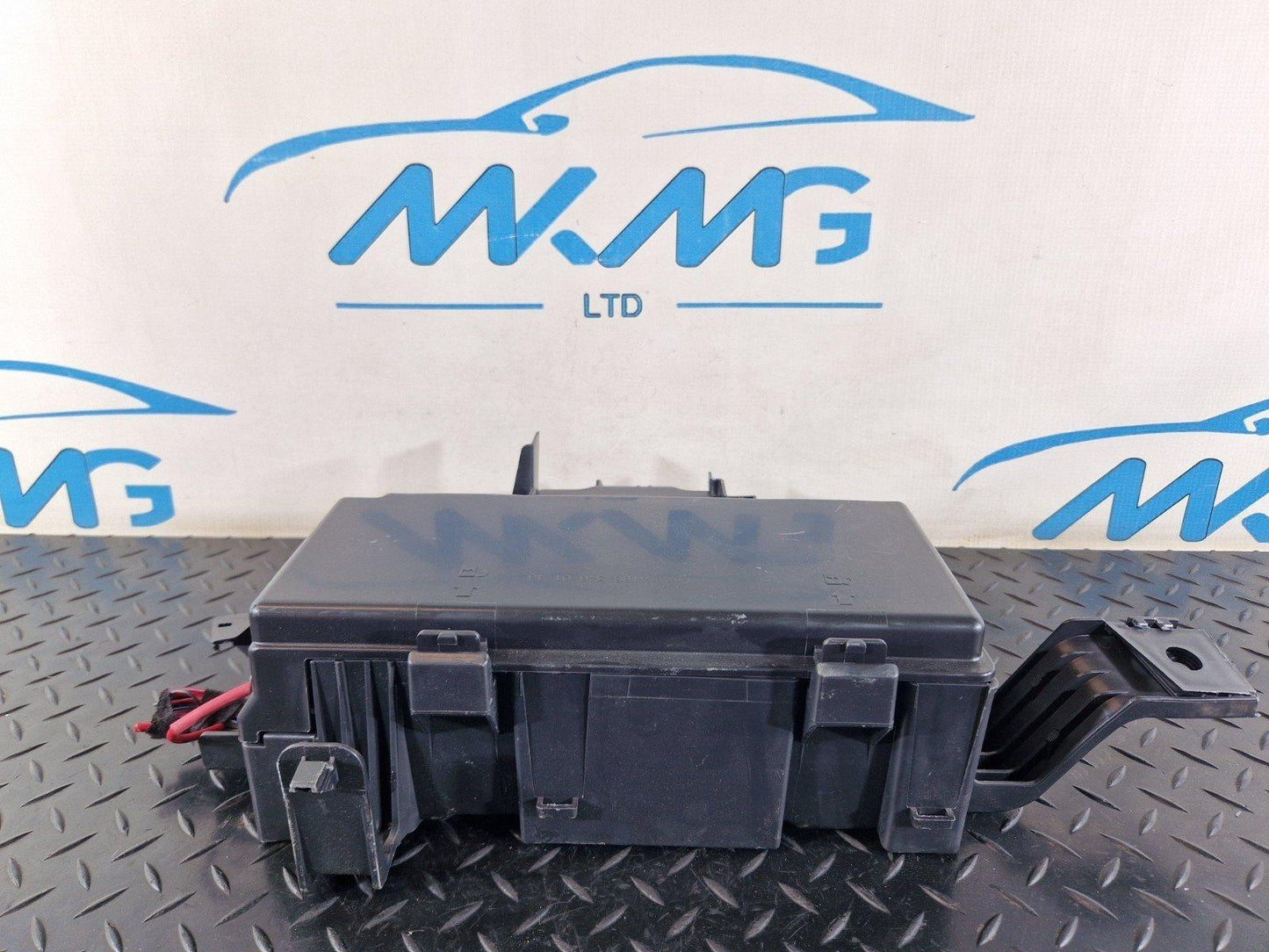 11-19 MERCEDES BENZ ML W166 FUSE BOX DISTRIBUTION CONTROL MODULE A1665460143