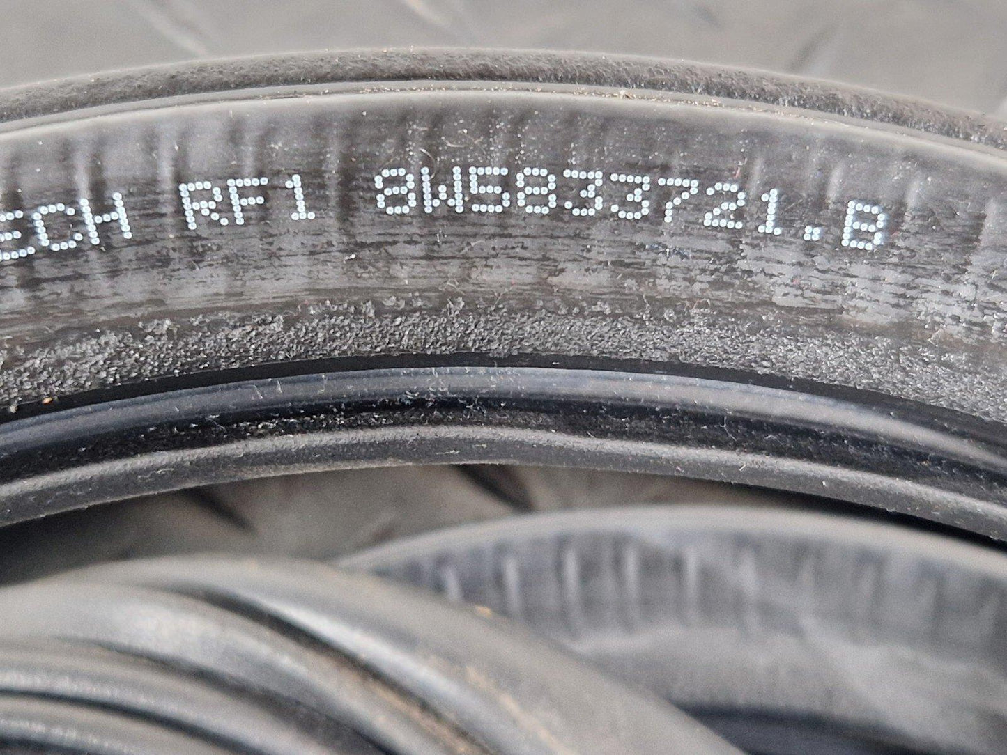 16-19 AUDI A4 B9 REAR LEFT OR RIGHT DOOR RUBBER SEAL 8W5833721