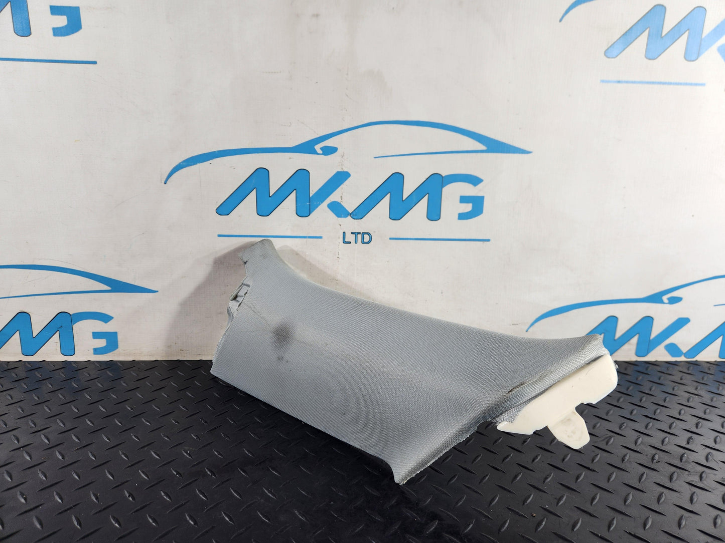 Audi A6 Allroad C7 Rear Right O/S/R C Pillar Trim Cover Panel 4G9867288