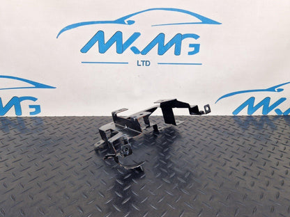 14-23 MERCEDES BENZ VITO W447 OEM ENGINE CONTROL UNIT HOLDER BRACKET A4475400040