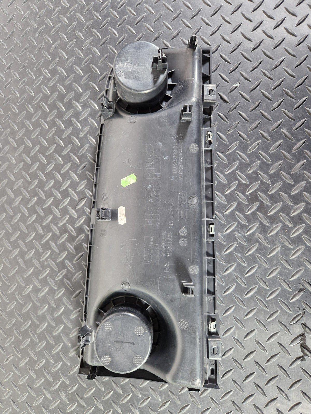 18-ON MERCEDES BENZ SPRINTER W907 RIGHT SIDE STORAGE TRIM A9106803400