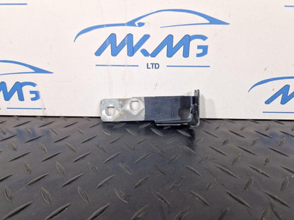16-19 AUDI A4 AVANT B9 S-LINE GENUINE FRONT DRIVER SIDE WING BRACKET 8W0821434B