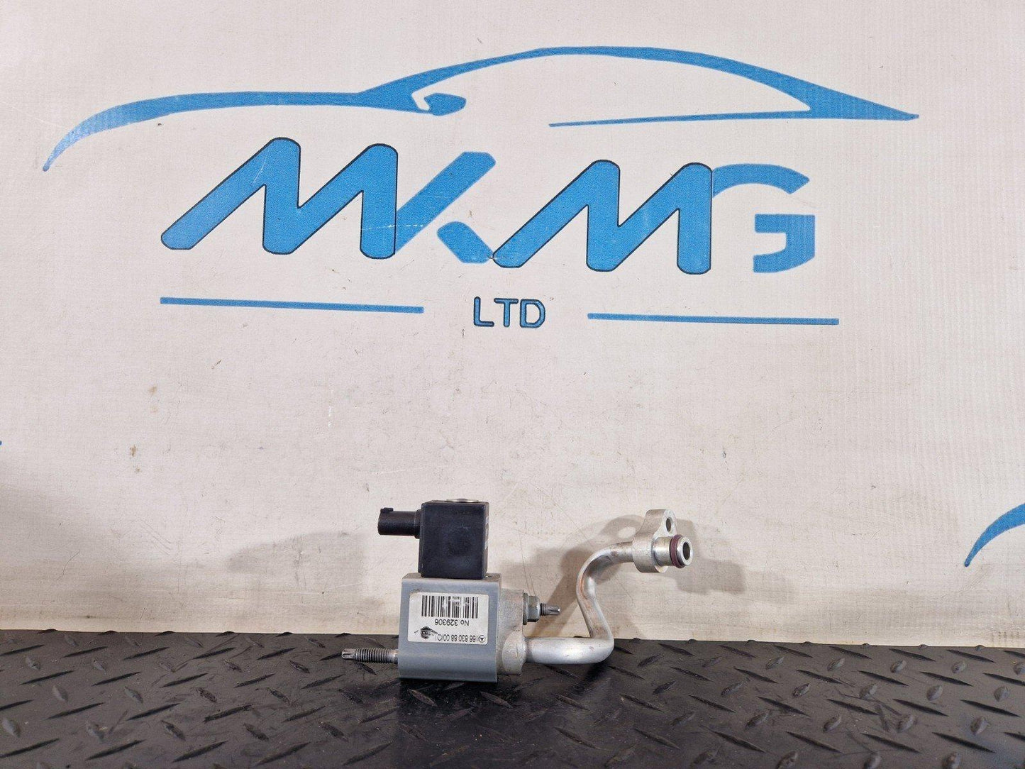 16-19 MERCEDES BENZ GLE W166 GENUINE CUTOFF VALVE A1668308800