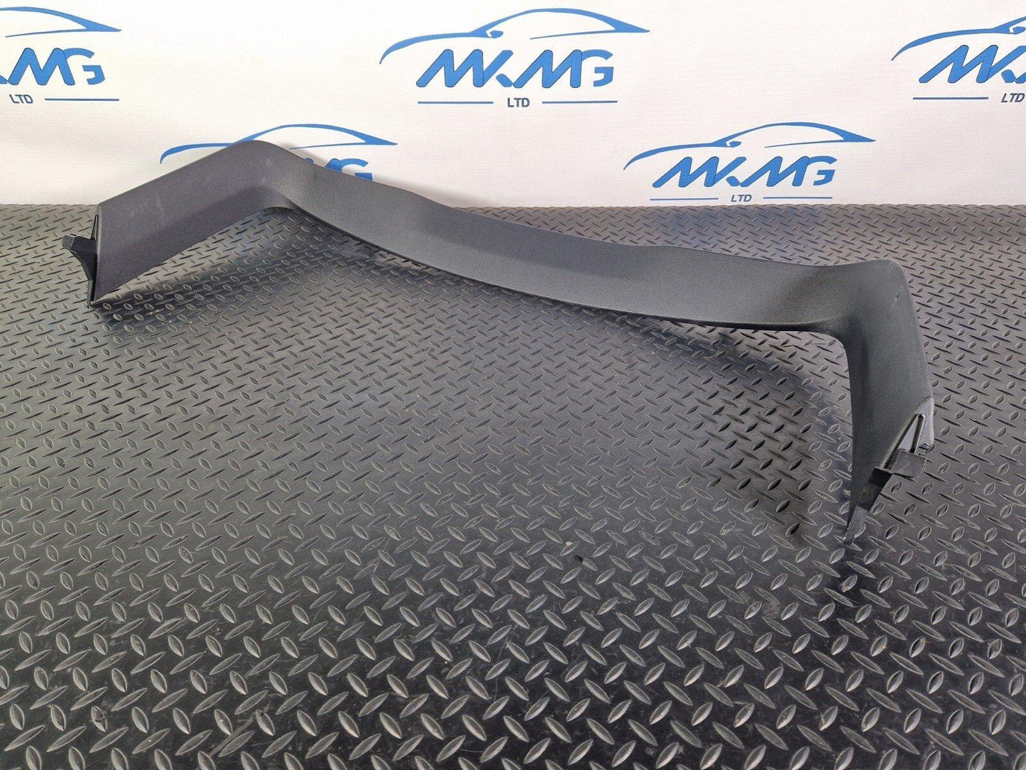 14-21 MERCEDES BENZ C300h W205 TAILGATE PANEL TRIM COVER A2057401500