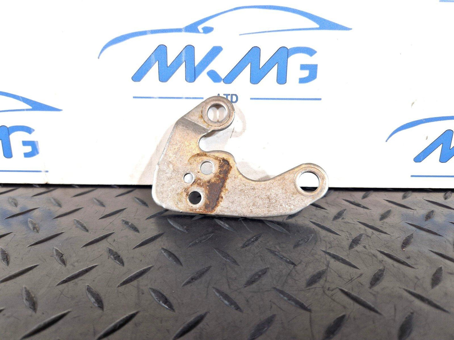 14-16 BMW 2 SERIES F22 OEM ENGINE CATALYTIC CONVERTER BRACKET HOLDER 7643425