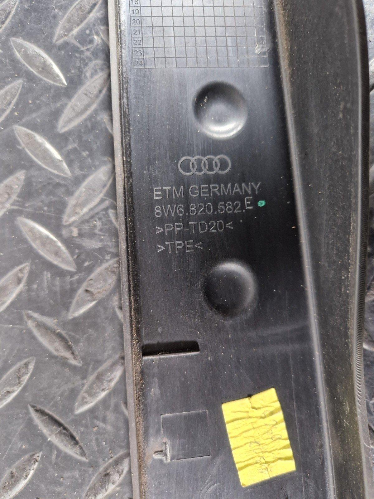 17-24 AUDI S5 F5 GENIUNE CONVERTIBLE RIGHT FENDER PROTECTION COVER 8W6820582E