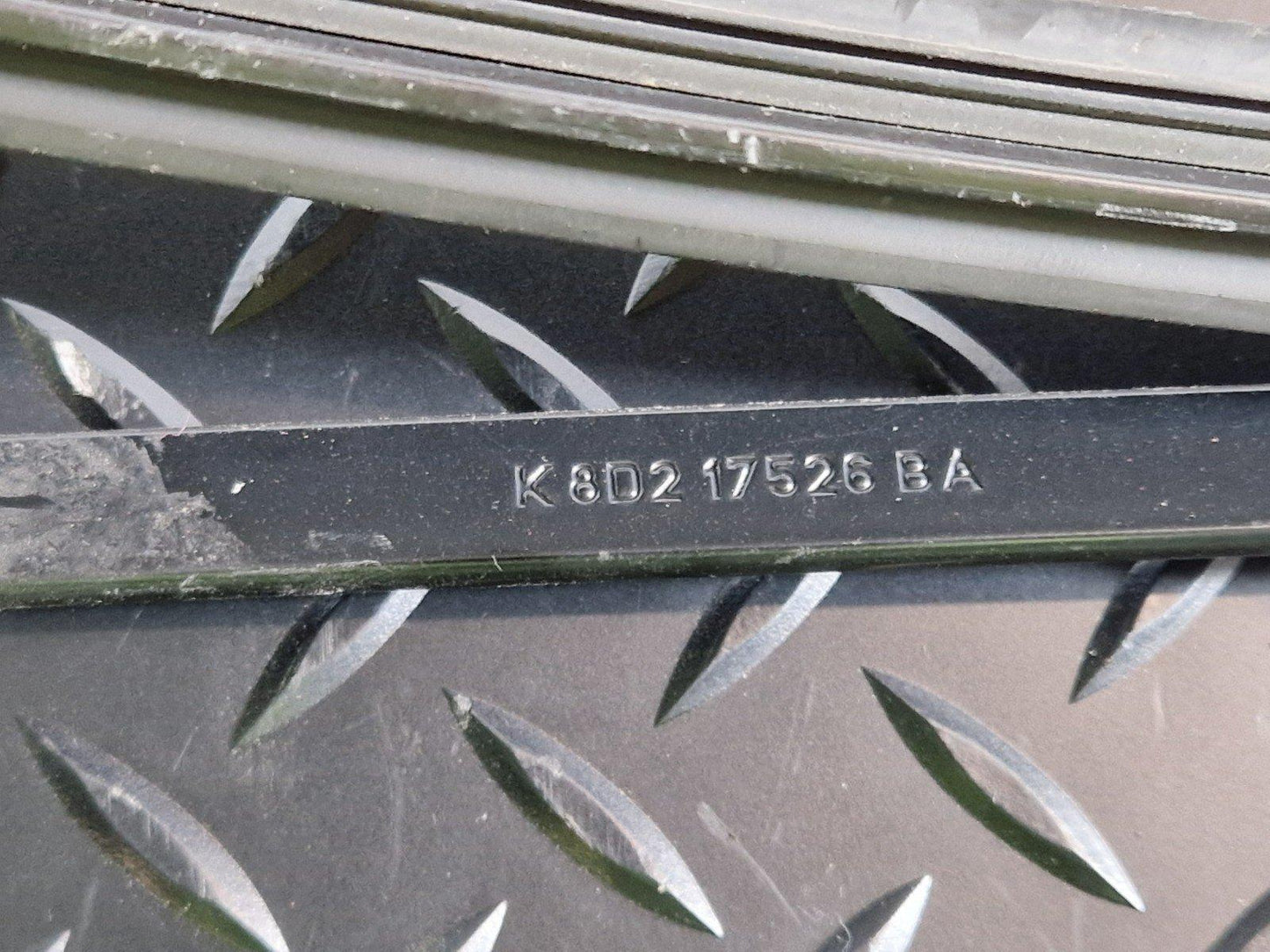 19-ON RANGE ROVER EVOQUE L551 FRONT LEFT N/S SIDE WIPER ARM & BLADE K8D217526BA