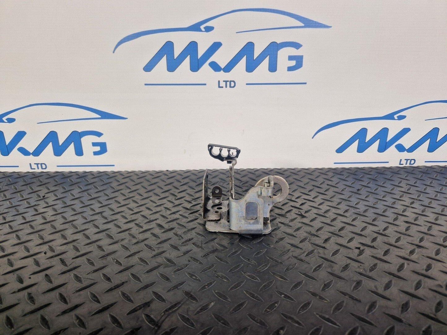 14-21 MERCEDES-BENZ C-CLASS C250D W205 OEM BRACKET A6512230000