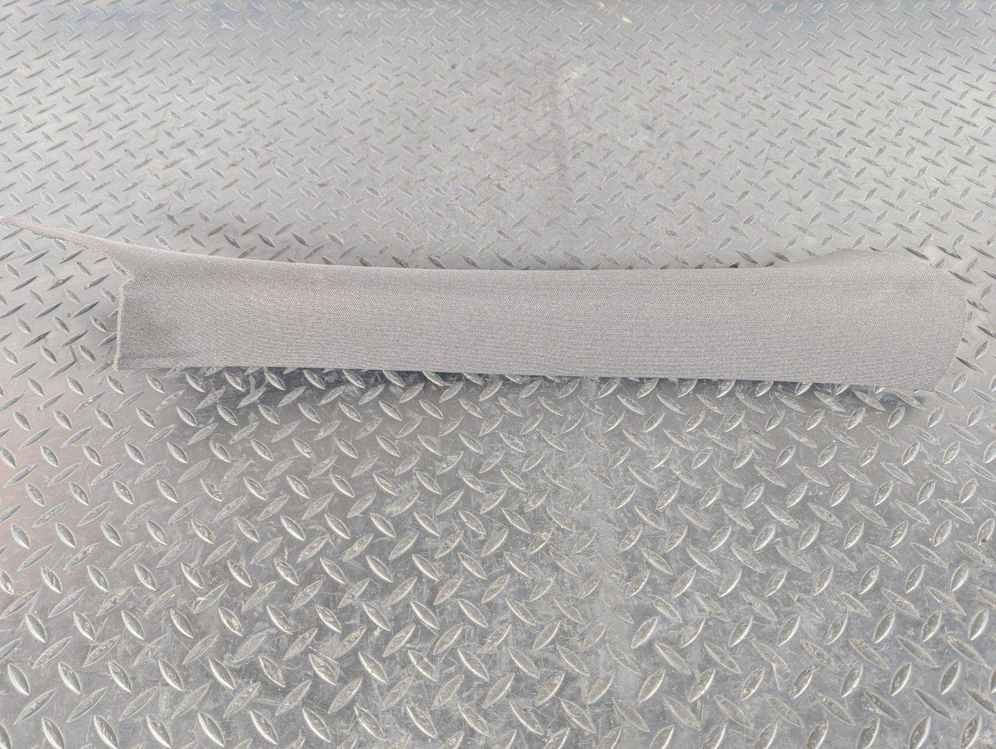 13-19 MERCEDES BENZ CLA C117 GENUINE FRONT RIGHT A PILLAR TRIM COVER A1176900425