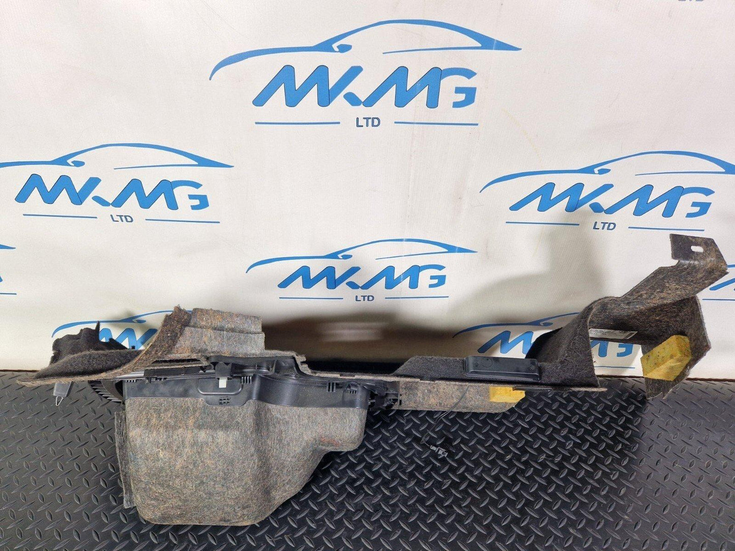 12-17 AUDI S5 CONVERTIBLE OEM RIGHT SIDE TRUNK TRIM 8F0863880C