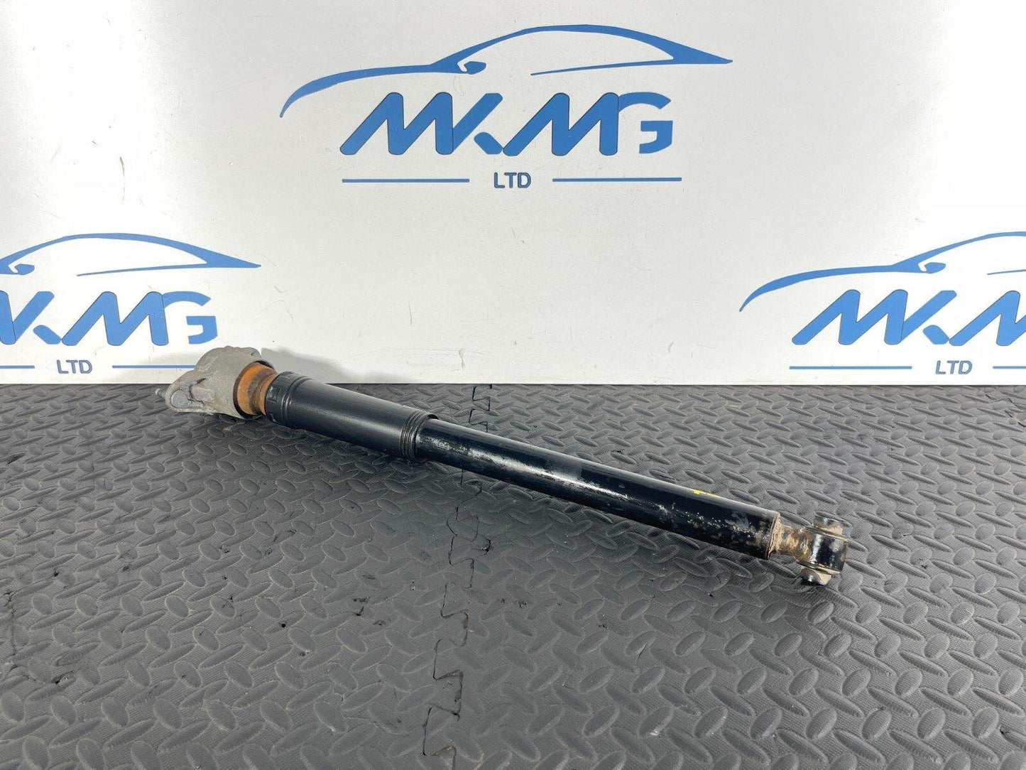12-18 MERCEDES A B CLA-W176 W246 C117 GENUINE REAR SHOCK ABSORBER A1763201531