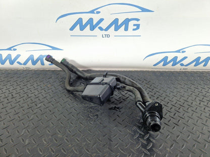 16-19 AUDI A4 B9 GENUINE ADBLUE TANK FILLING HOSES 8W0131963