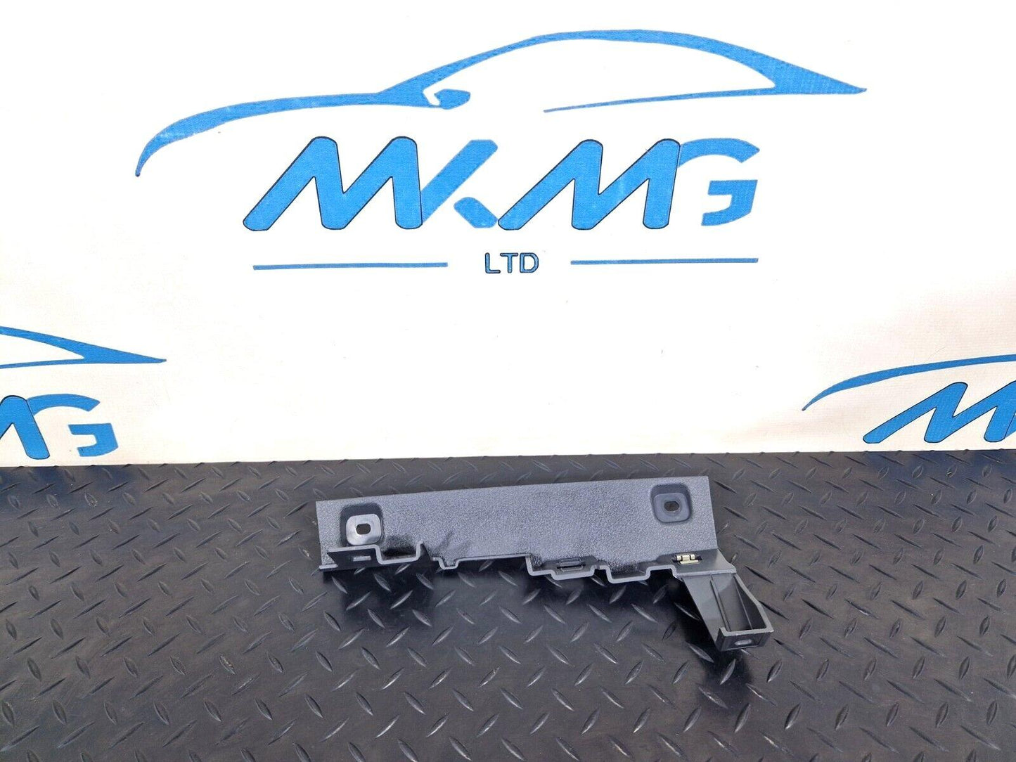 2018-ON MERCEDES BENZ SPRINTER W907 W910 GENUINE DASHBOARD COVER A9106806900