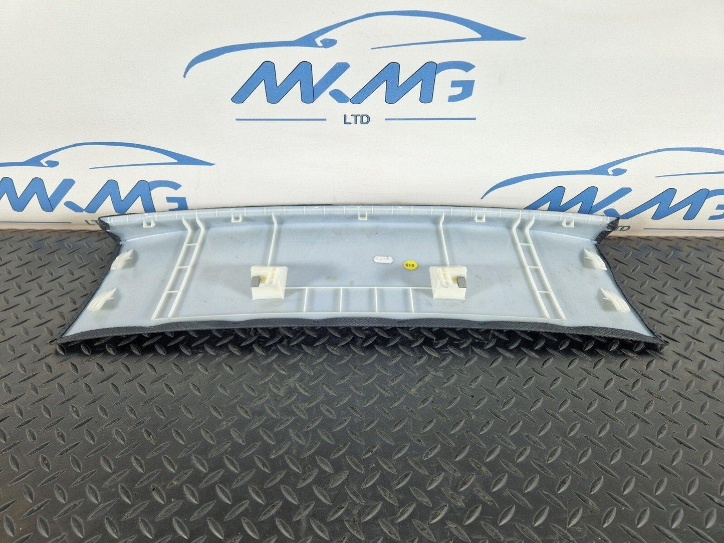 16-19 AUDI A4 AVANT B9 S-LINE OEM REAR ROOF TRIM 8W9867839