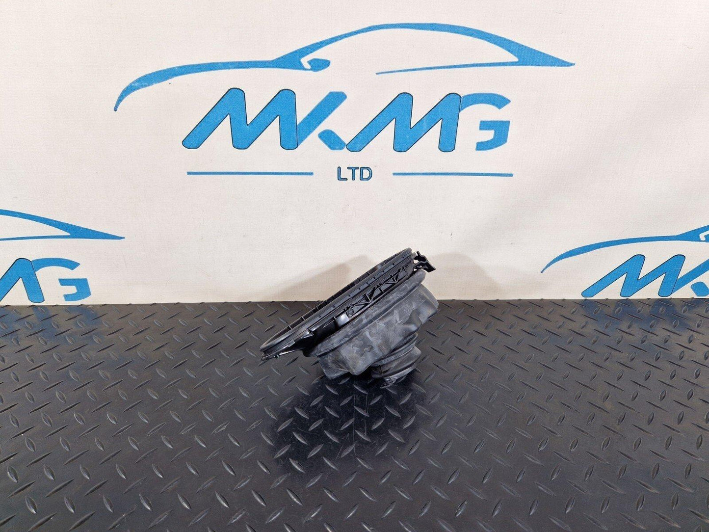 16-19 AUDI A4 B9 GENUINE OEM GEARSTICK RUBBER SEAL TRIM 8W0711406 8K0711167