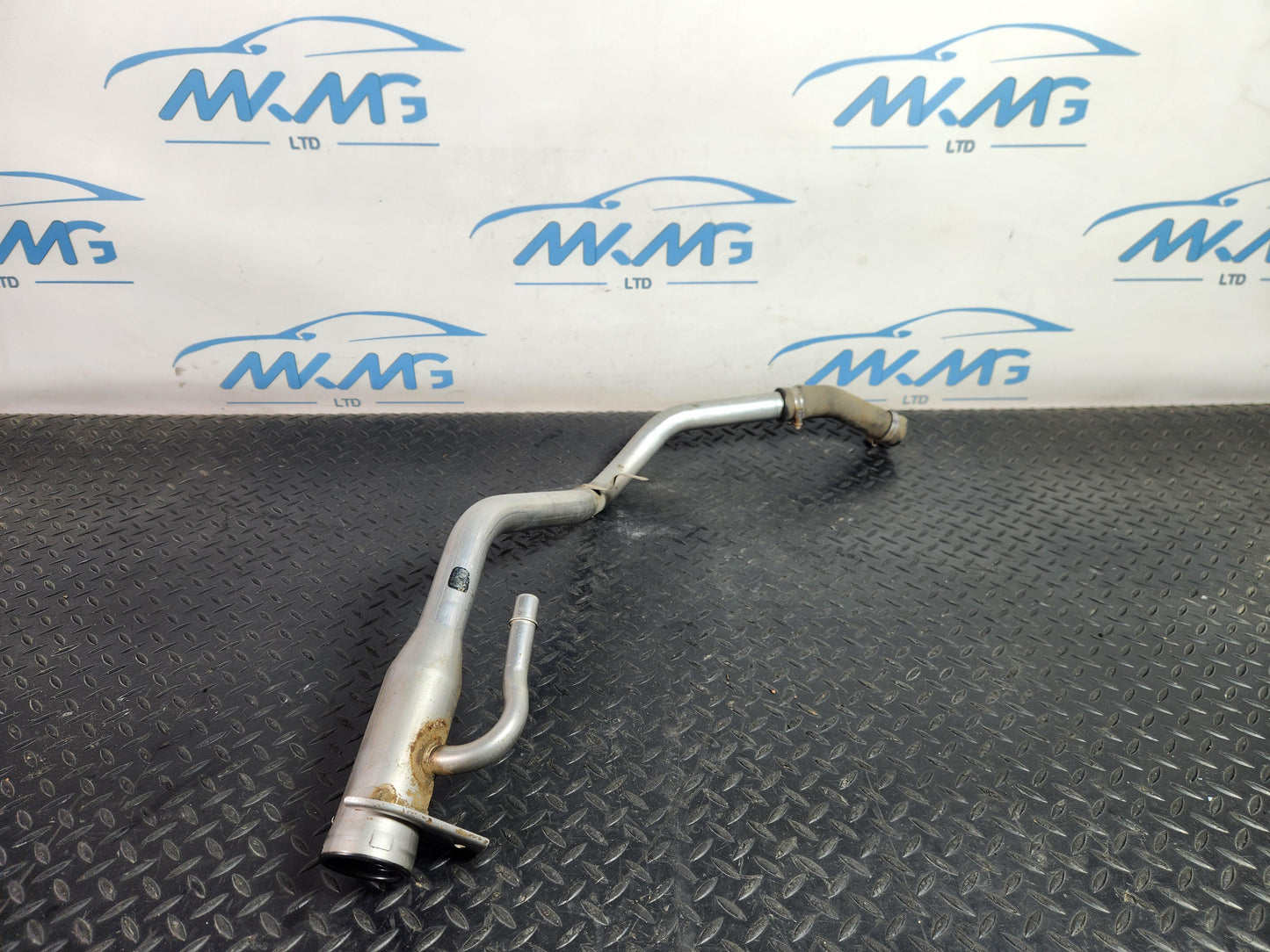 2012 - 2018 Range Rover Evoque L538 Fuel Filler Neck Pipe Hose EJ32-9032-GB