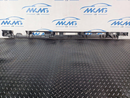 11-19 MERCEDES BENZ ML W166 OEM RIGHT SIDE SKIRT TRIMMING BRACKET A1666980227