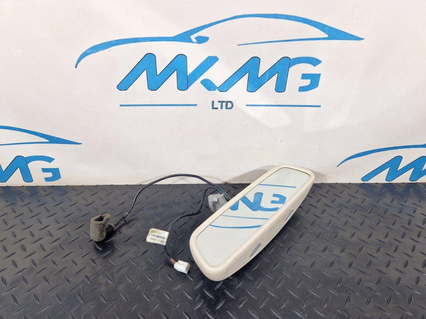 14-21 MERCEDES-BENZ C250D W205 GENUINE OEM INTERIOR REAR VIEW MIRROR A2228100217