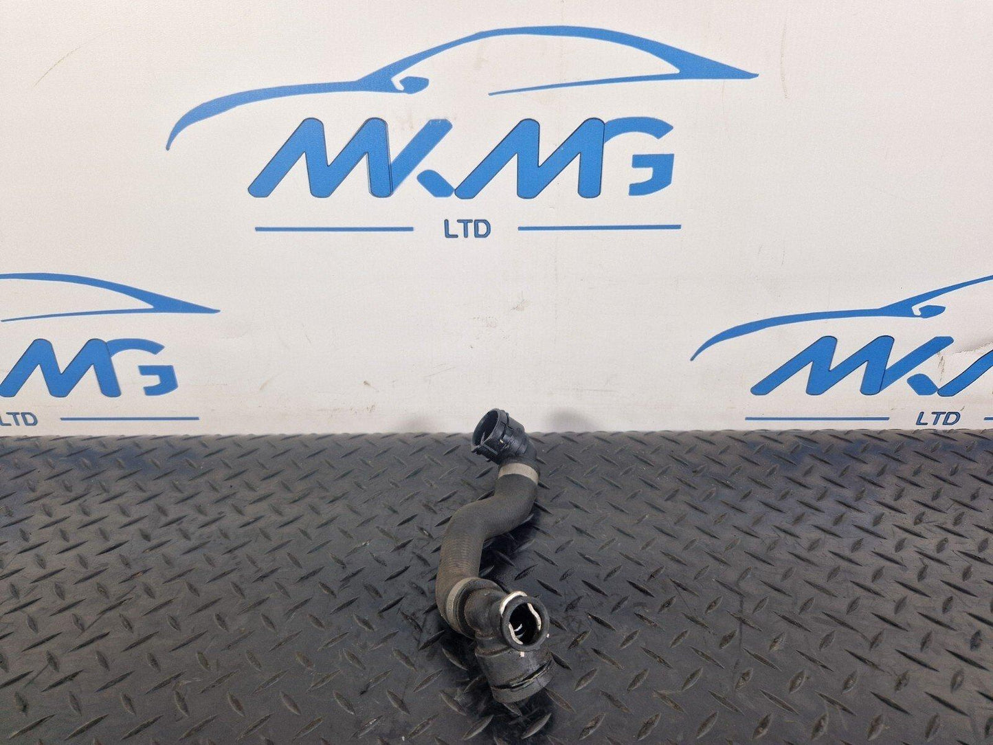 14-21 MERCEDES BENZ C W205 GENUINE COOLANT PIPE HOSE A2055010891