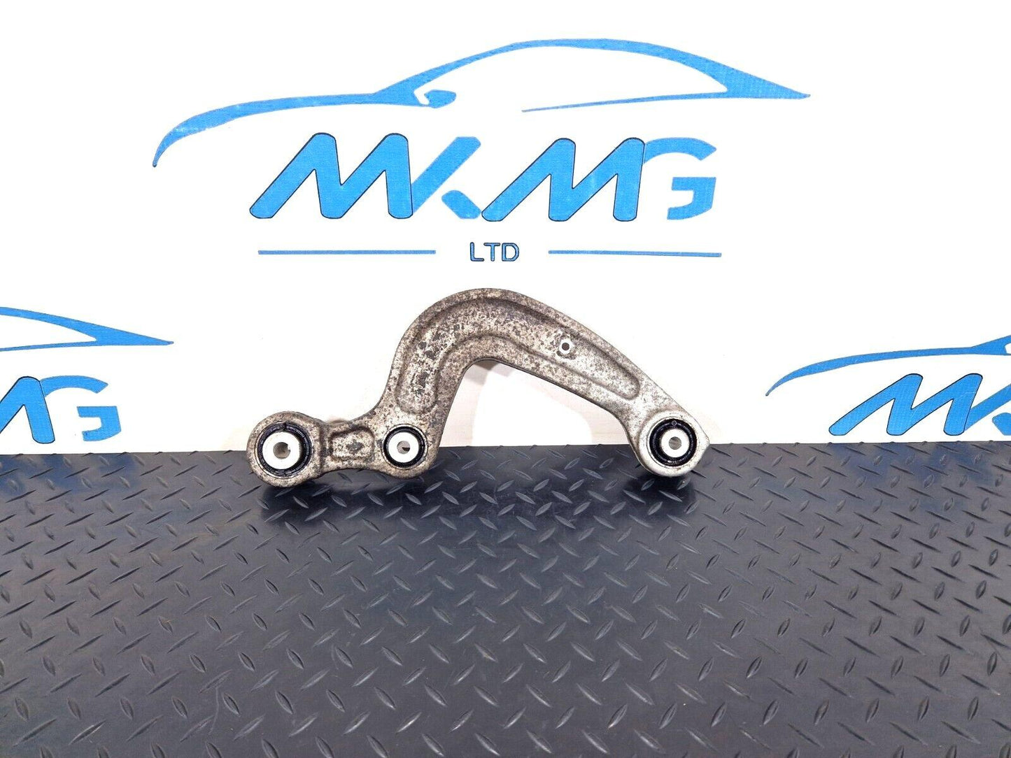 GENUINE AUDI A4 B9 A5 S5 F5 REAR LEFT OR RIGHT CONTROL ARM 8W0505361E