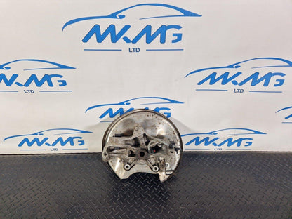 16-19 AUDI A4 B9 N/S/R REAR LEFT SIDE WHEEL HUB & BEARING 8W0505435T 8W0615611D