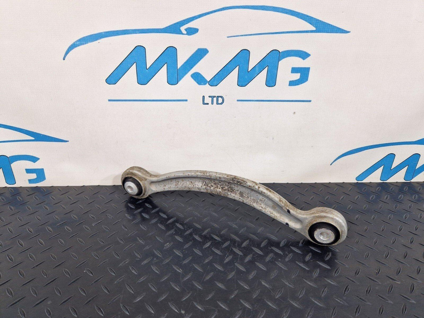 14-21 MERCEDES BENZ C200d W205 REAR RIGHT O/S WISHBONE CONTROL ARM A2043502206