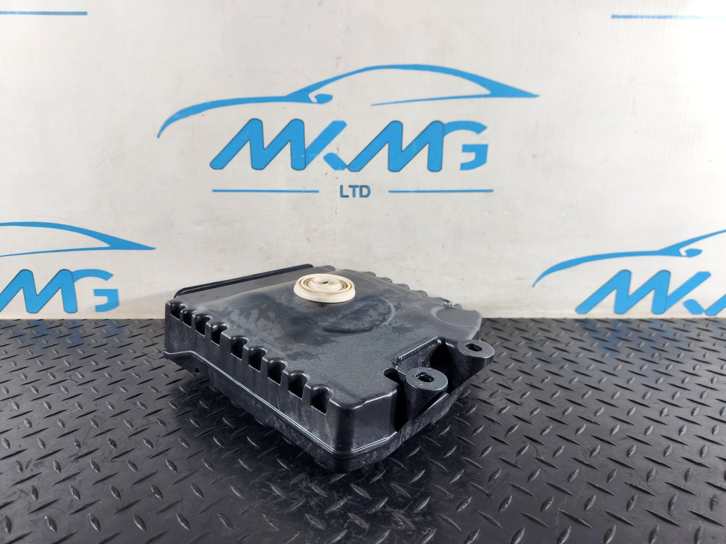 BMW 118i F40 Hatchback Harman Kardon Left Side Subwoofer Speaker Genuine 2622665
