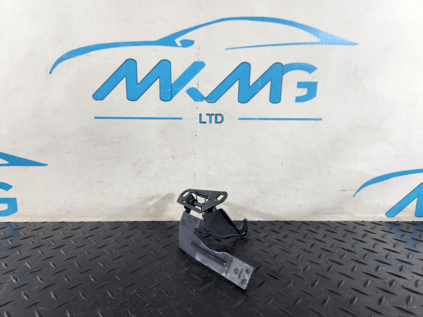 Land Rover Range Rover Evoque L551 Bonnet Hood Safety Latch K8D2-16892-AC