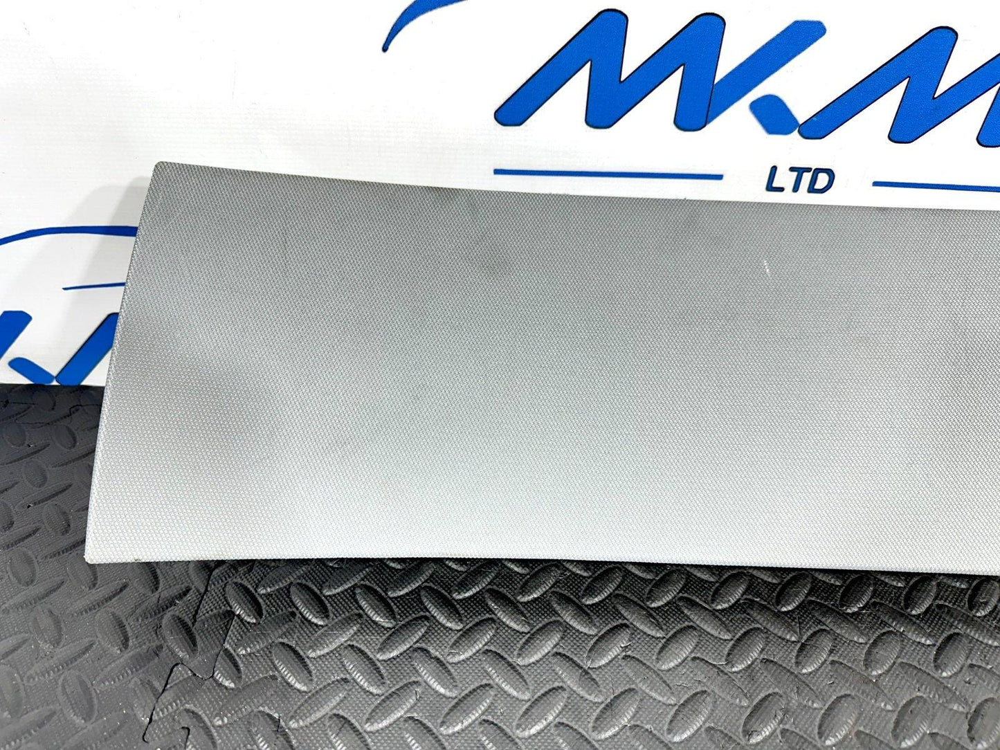 16-19 AUDI A4 B9 AVANT GENUINE REAR ROOF TRIM 8W9867839
