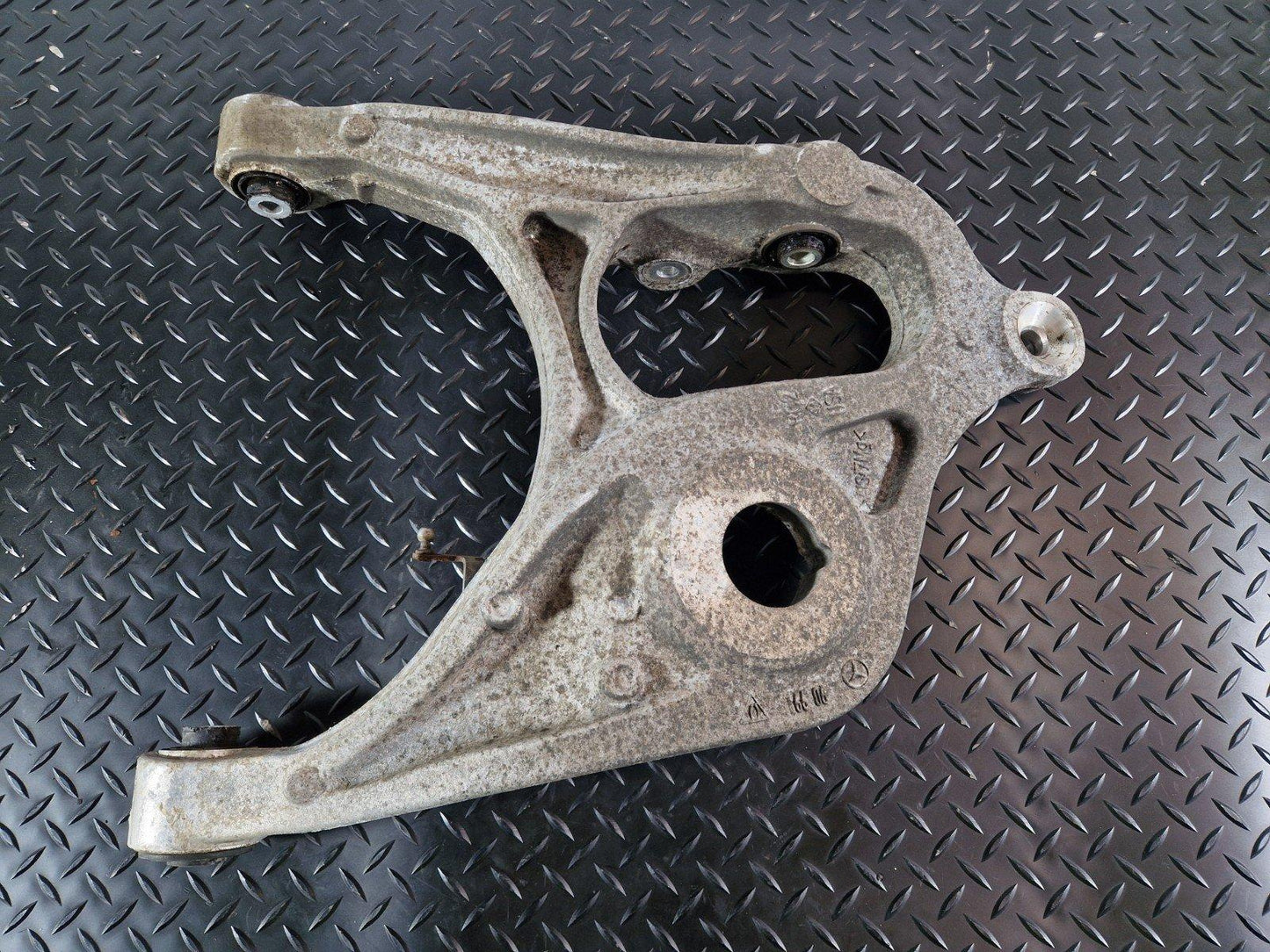 11-19 MERCEDES BENZ ML W166 REAR LEFT N/S WISHBONE CONTROL ARM A1663500906