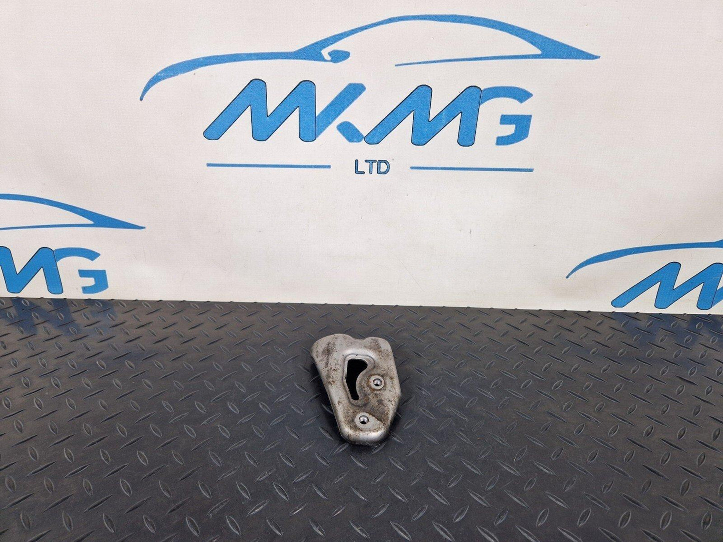 18-ON MERCEDES BENZ SPRINTER W907 AIR FILTER BRACKET MOUNT HOLDER A6510941341