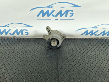 14-21 MERCEDES BENZ C300h W205  FRONT RIGHT DRIVER SIDE ENGINE MOUNT A2052406917