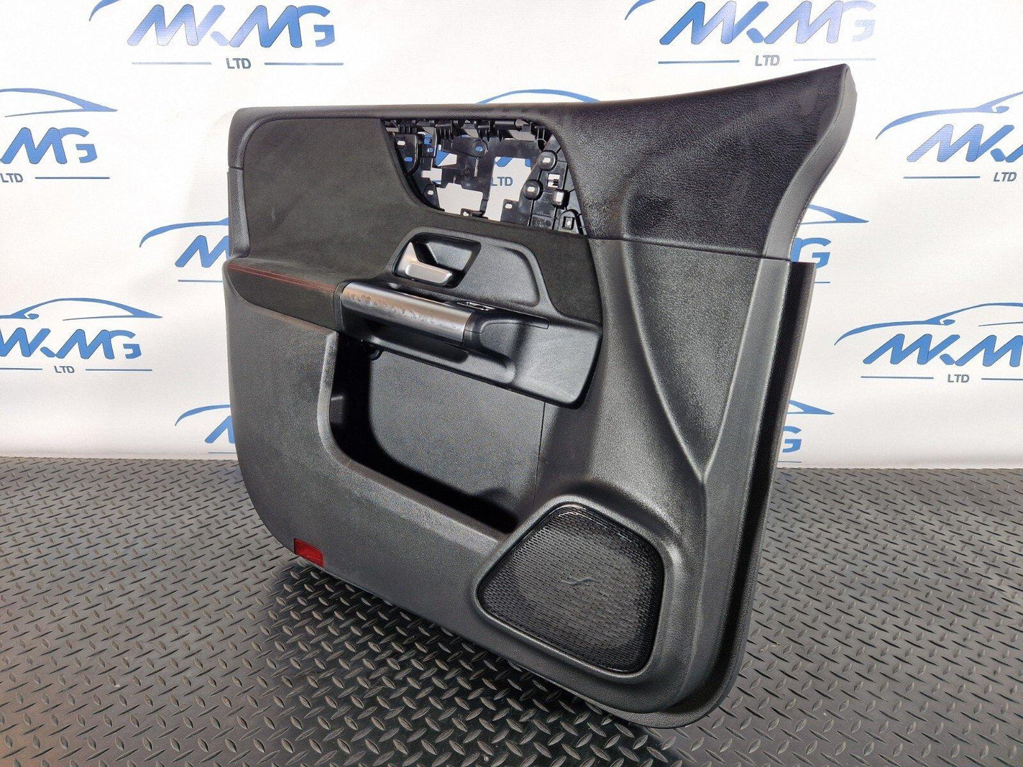 19-ON MERCEDES BENZ B CLASS W247 RONT LEFT N/S DOOR PANEL CARD A2477204702