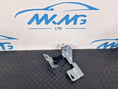 19-ON MERCEDES BENZ CLA C118 WATER COOLER VALVE BRACKET A1775043700