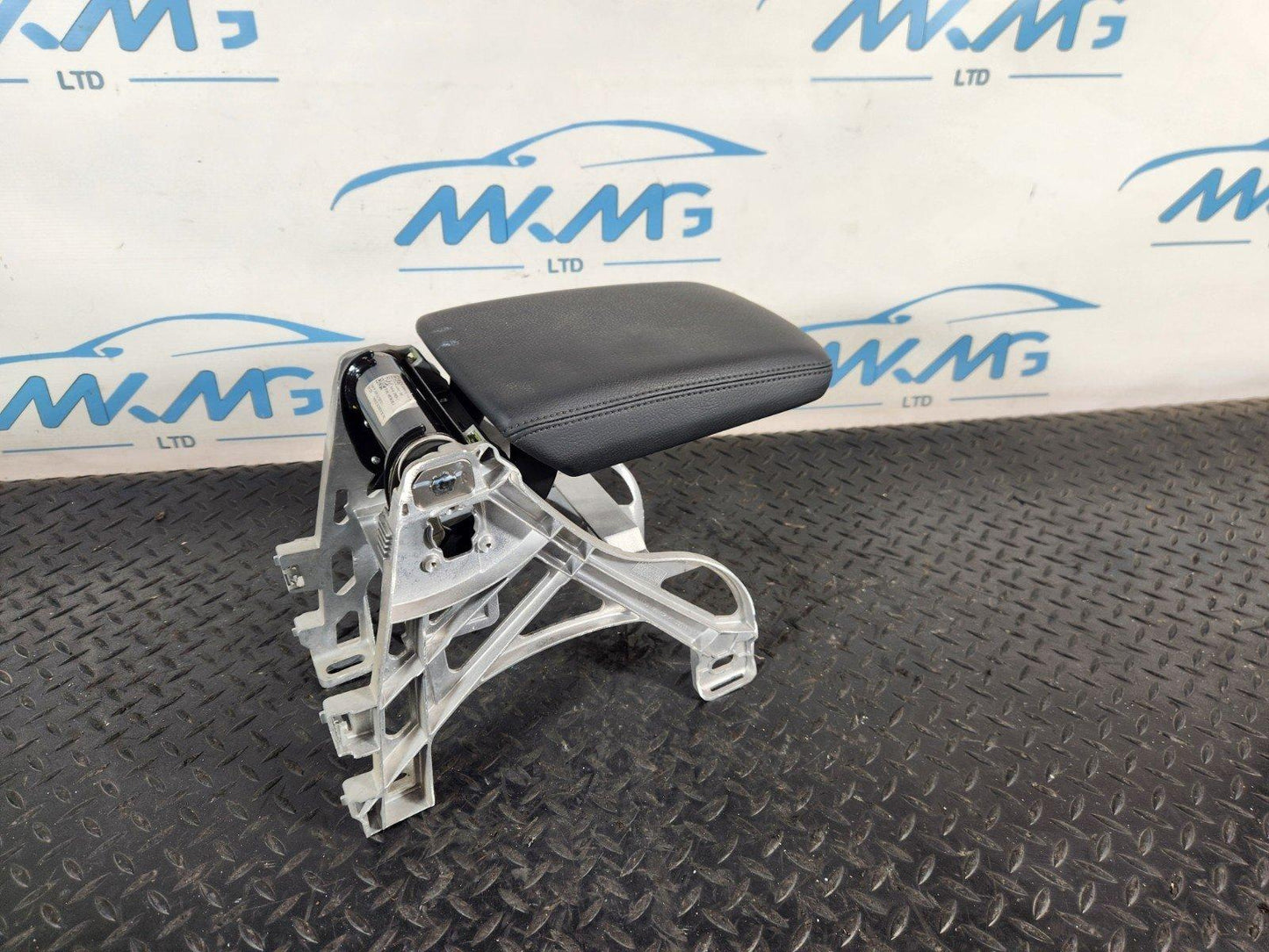 AUDI A5 F5 GENUINE CENTRE CONSOLE ARM REST 8W0864283A