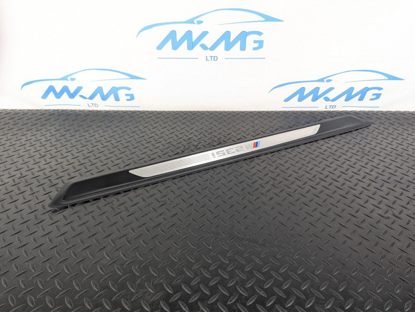 BMW 2 SERIES F22 M SPORT GENUINE DOOR SILL KICK PLATE FITS LEFT & RIGHT 8059061