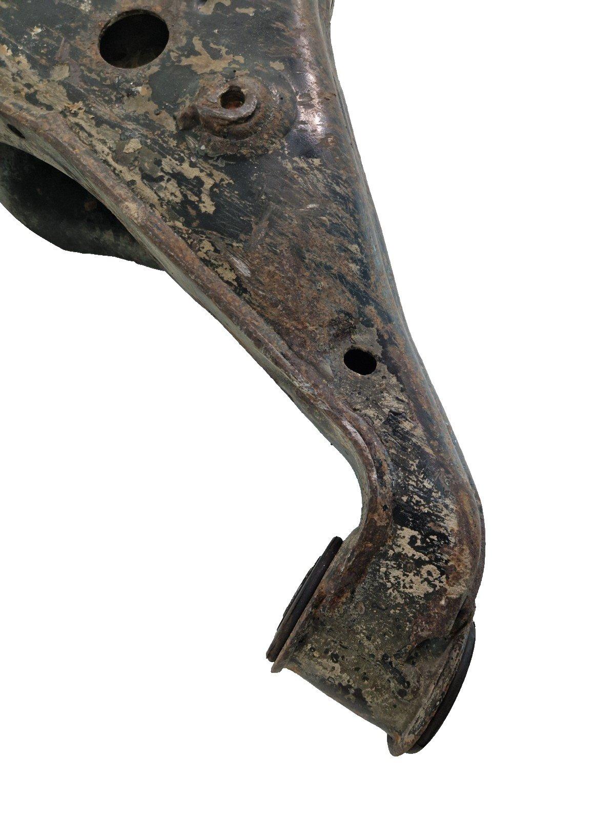 2013 MERCEDES W906 SPRINTER CONTROL ARM FRONT RIGHT 2.1L DIESEL A9063221109