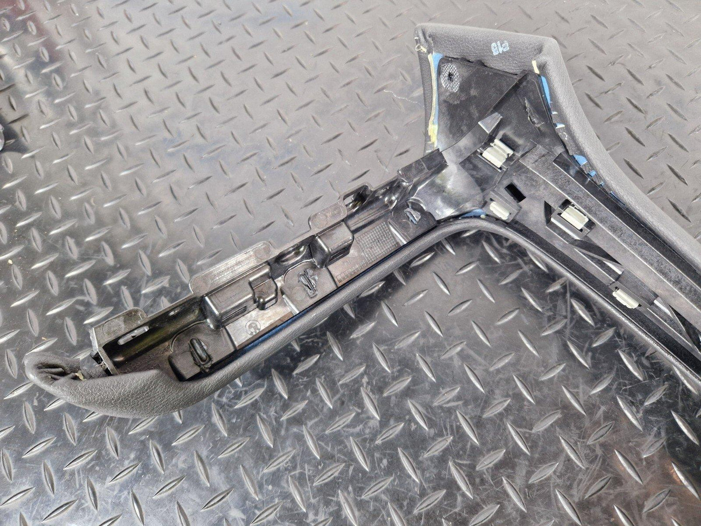 16-22 BMW X1 F48 CENTER CONSOLE PANEL TRIM 9335211
