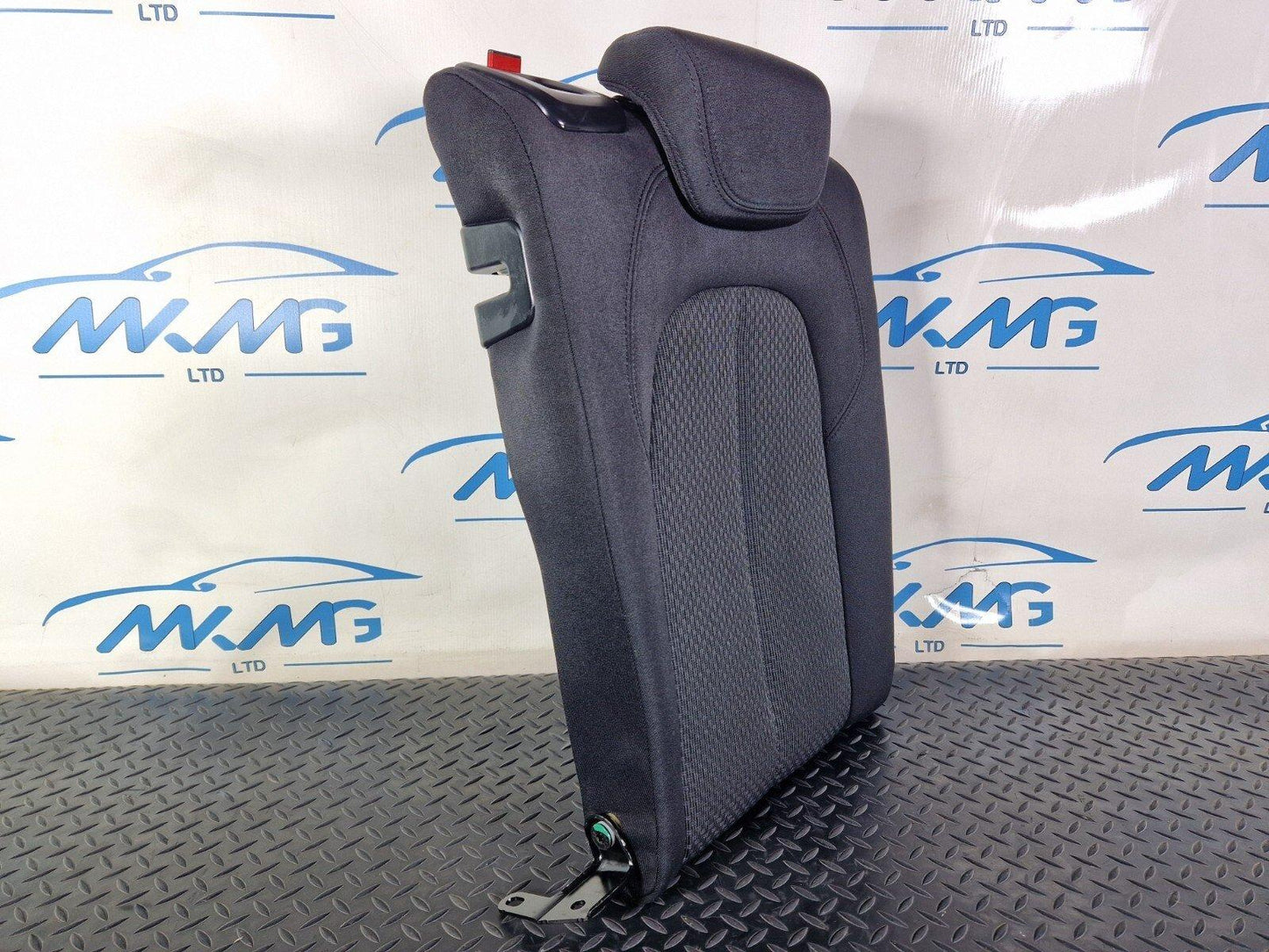 20-24 BMW 1 SERIES F40 REAR RIGHT  O/S BACKREST  SEAT BENCH CLOTH FABRIC