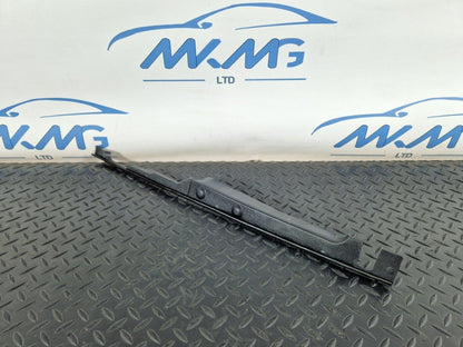 16-19 AUDI A4 B9 GENUINE FRONT RIGHT SIDE O/S WING FENDER COVER TRIM 8W0820582