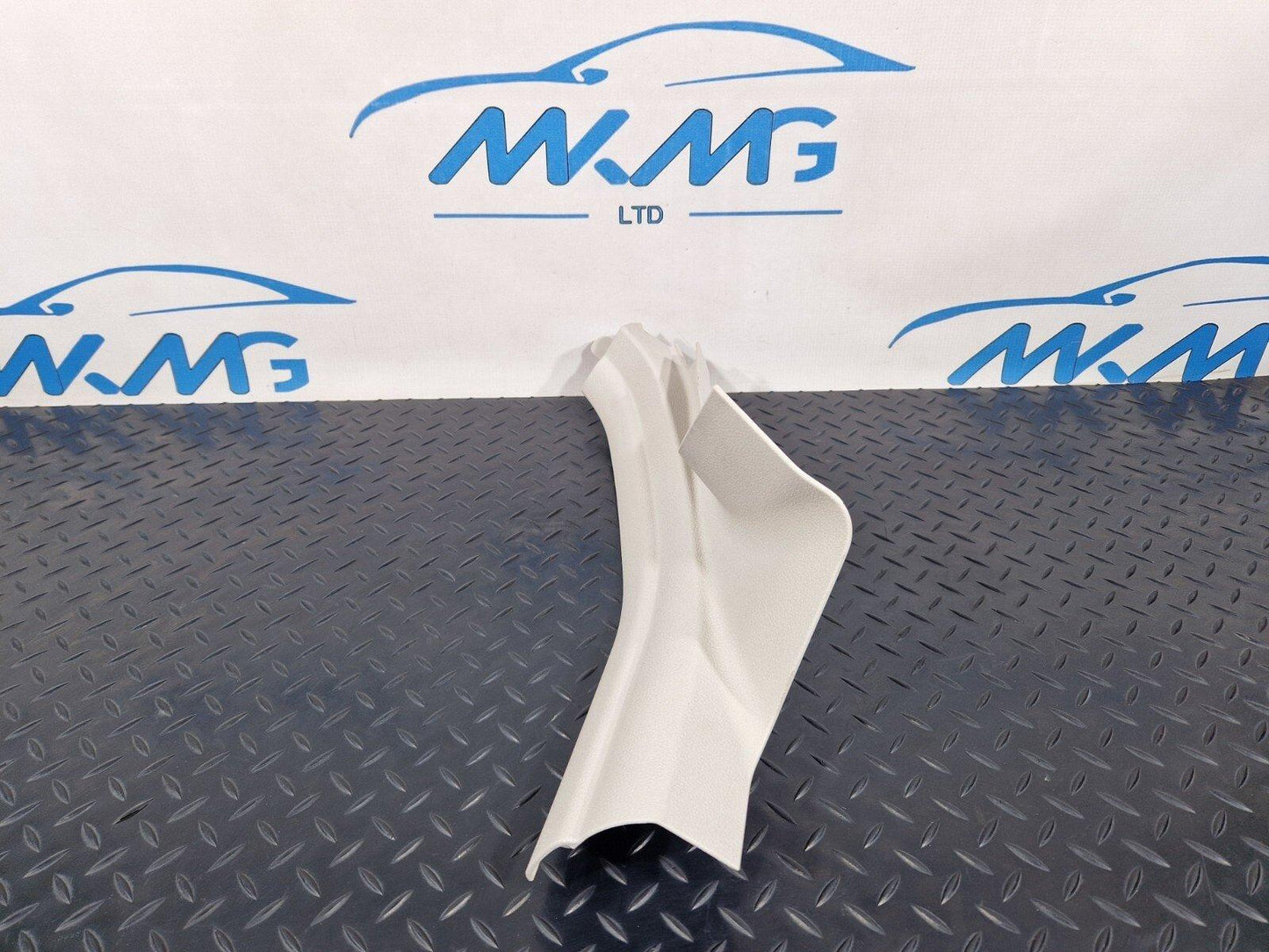 11-18 BMW 6 SERIES F06 REAR RIGHT DOOR STEP ENTRANCE TRIM COVER 7274422