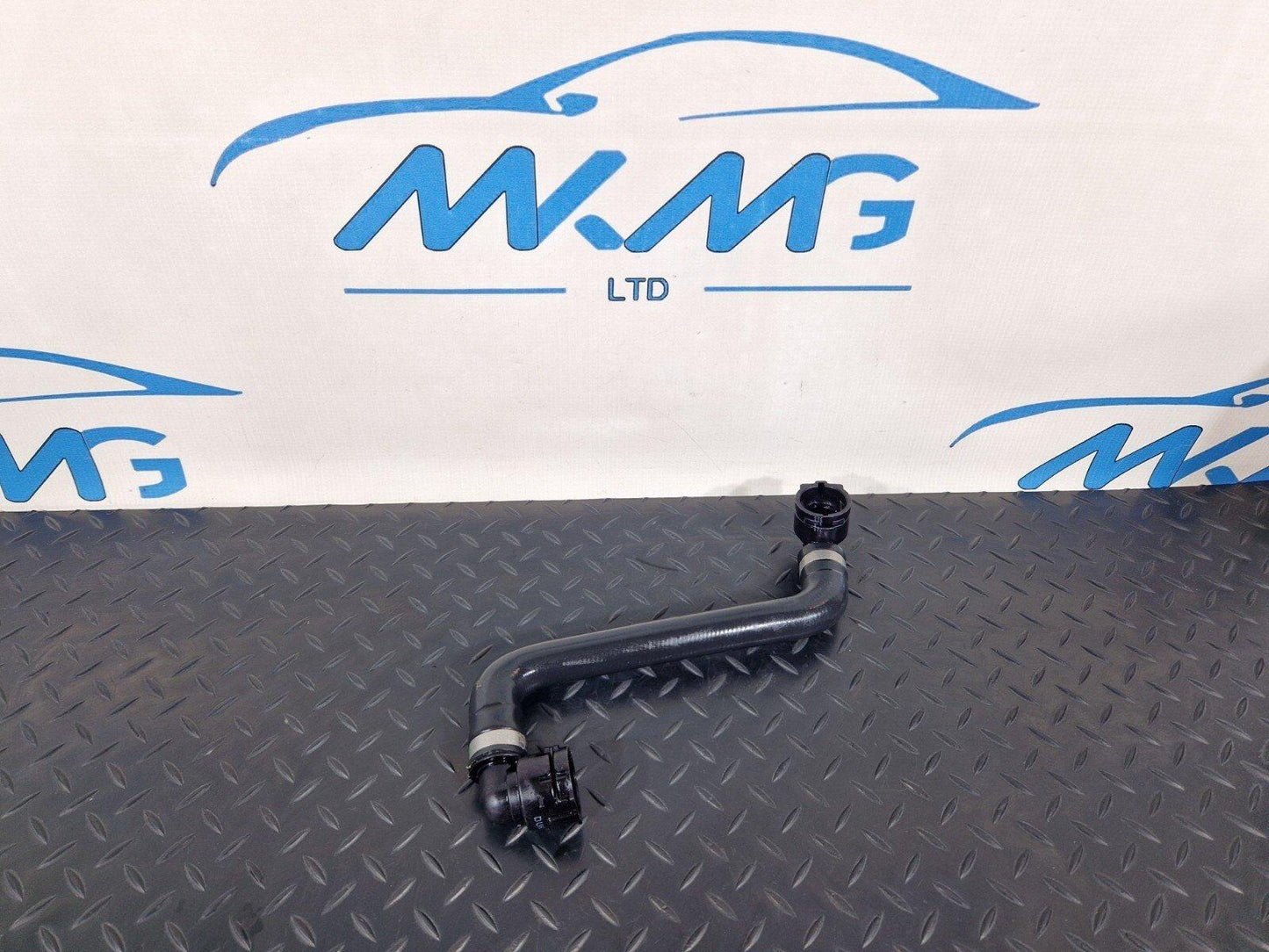 19-ON MERCEDES BENZ CLA C118 WATER COOLANT RADIATOR PIPE A2475011164