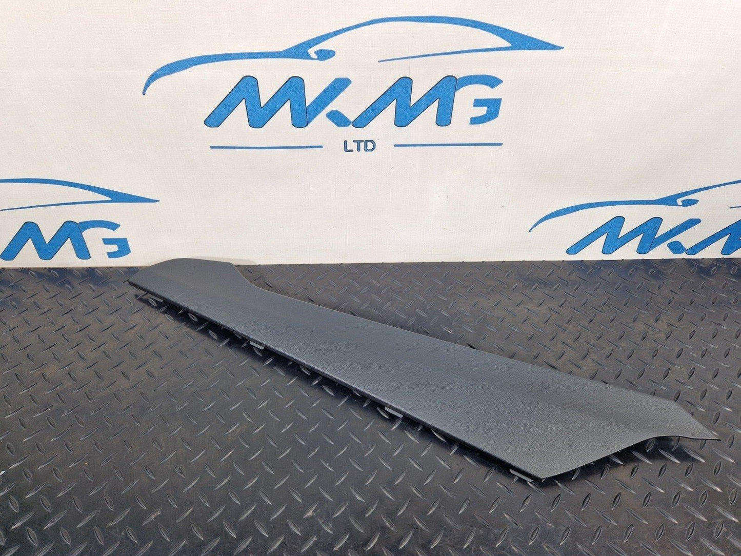 16-23 AUDI A5 F5 GENUINE LEFT PASSENGER SIDE CENTRE CONSOLE TRIM COVER 8W2863305